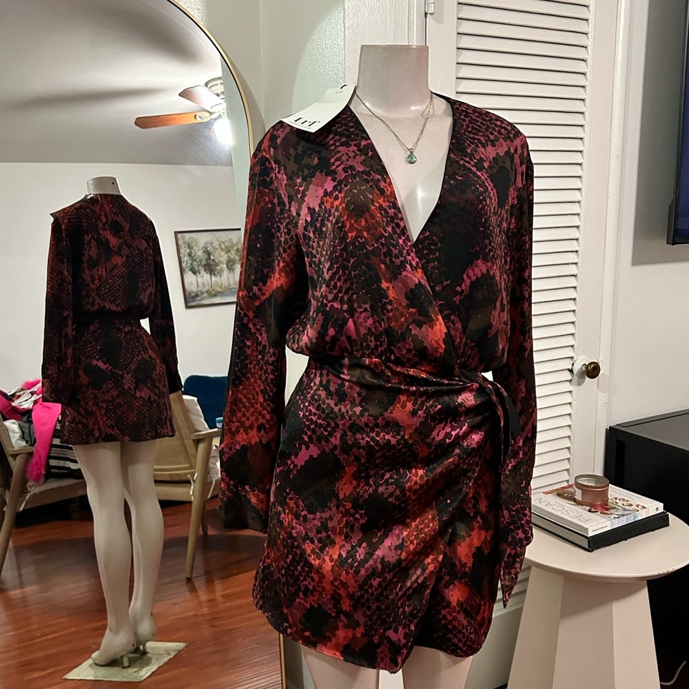Zara Purple, Pink Snakeskin Print Long Sleeve Mini Dress Small